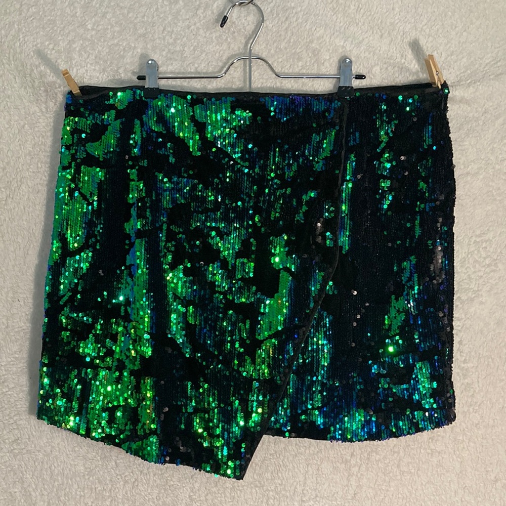 Forever 21+ Green Sequin Mini Skirt